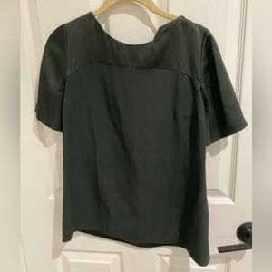 HIGO by HUGO BOSS dark green short sleeve blouse size. 4